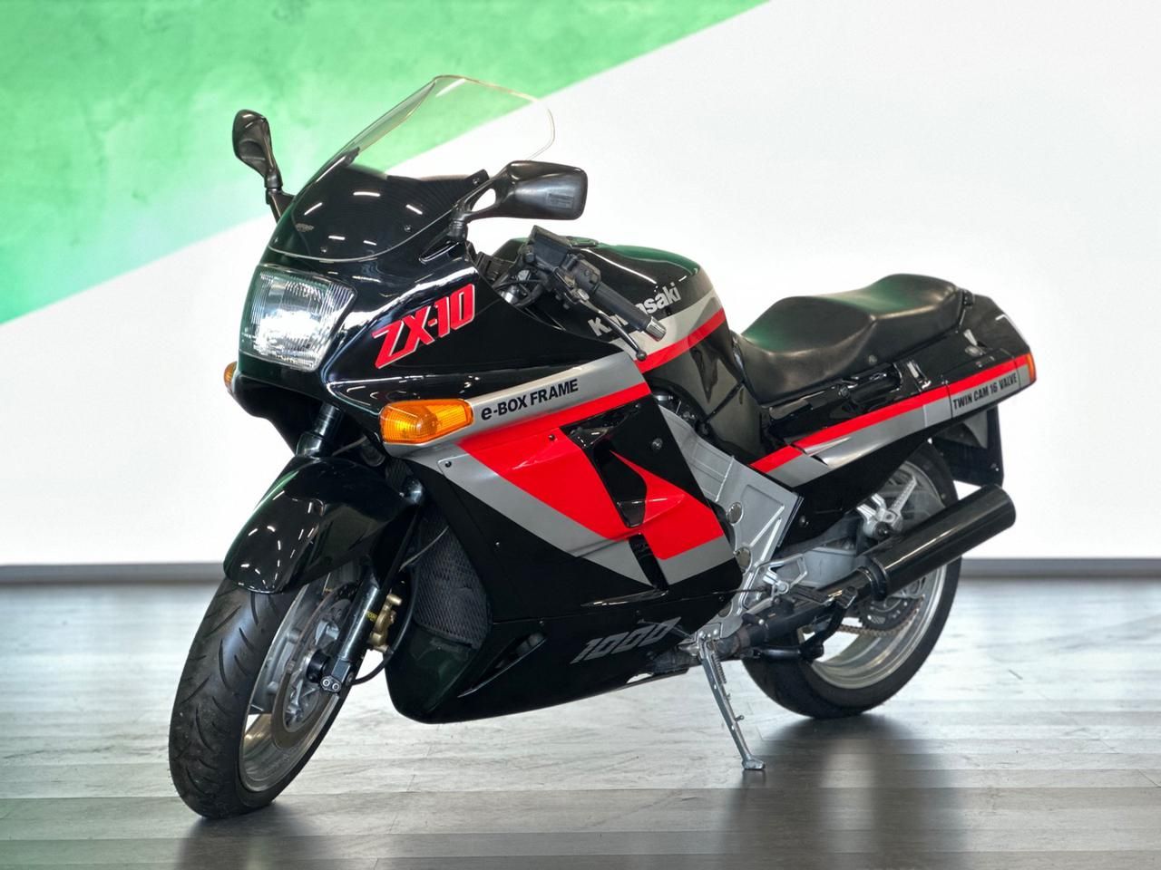 Kawasaki ZX 10 1988 a Guidonia Montecelio - AUTOLAND