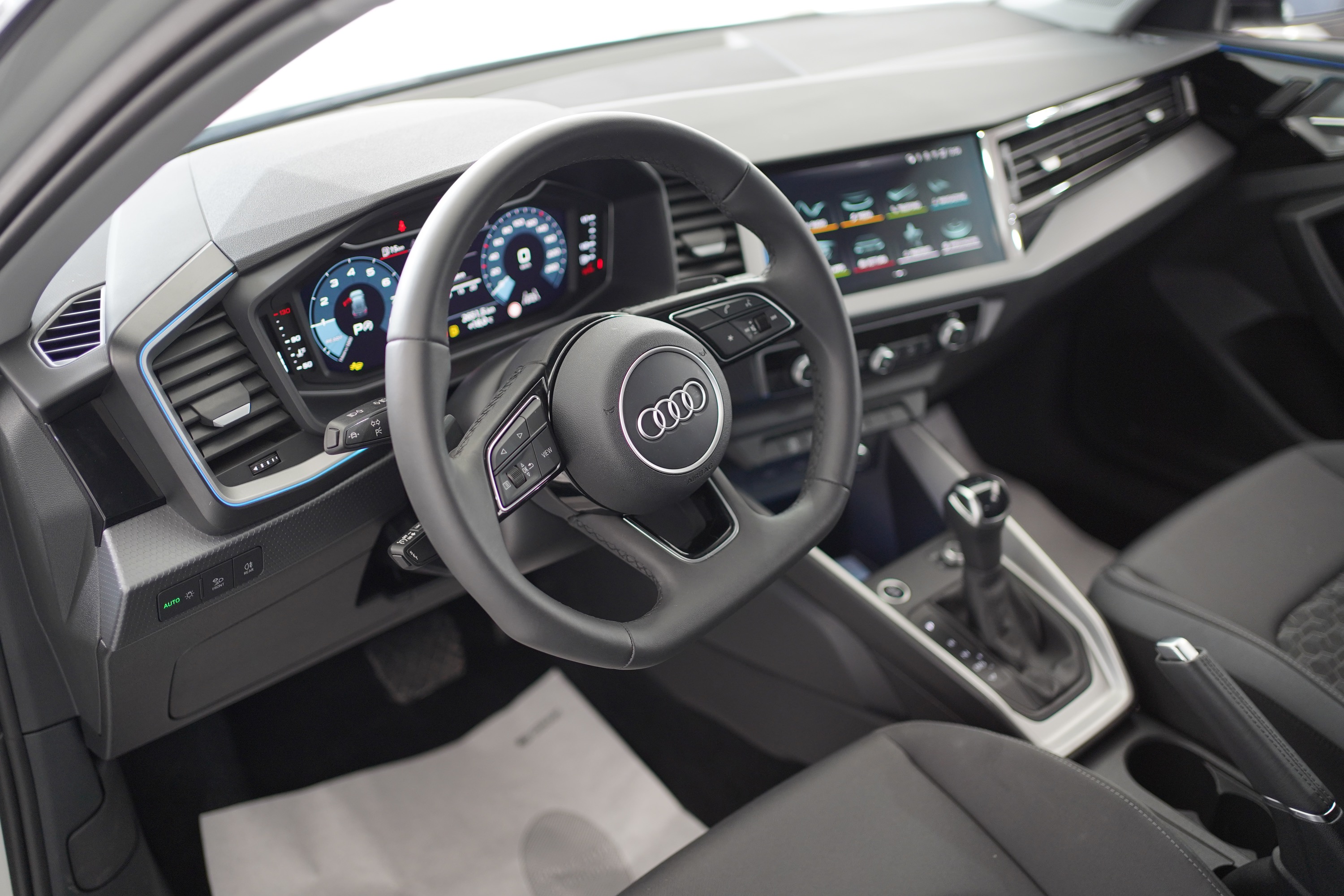 Audi A1 SPB 30 TFSI S line edition - foto 4