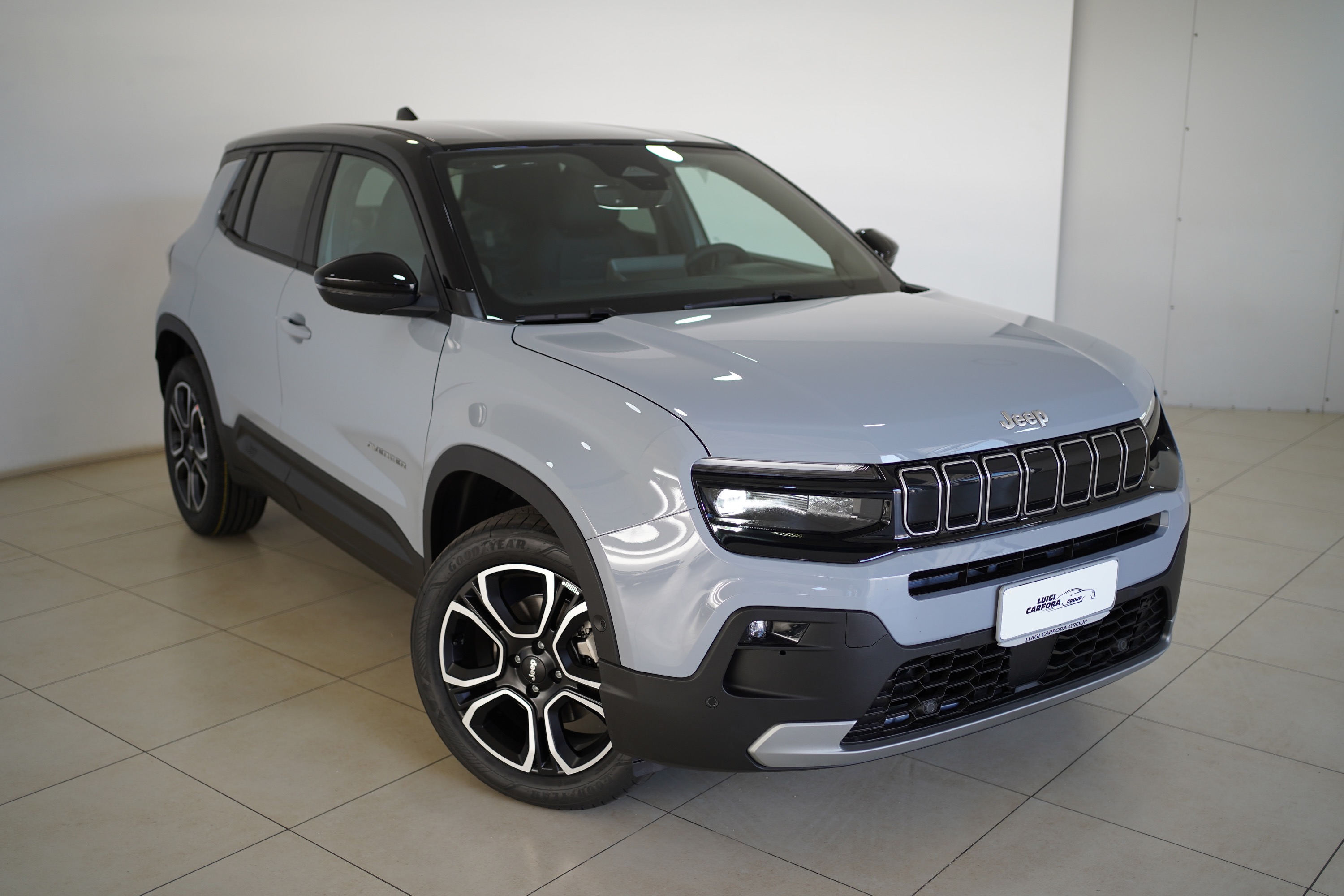 Jeep Avenger 1.2 Turbo MHEV Summit - foto 3