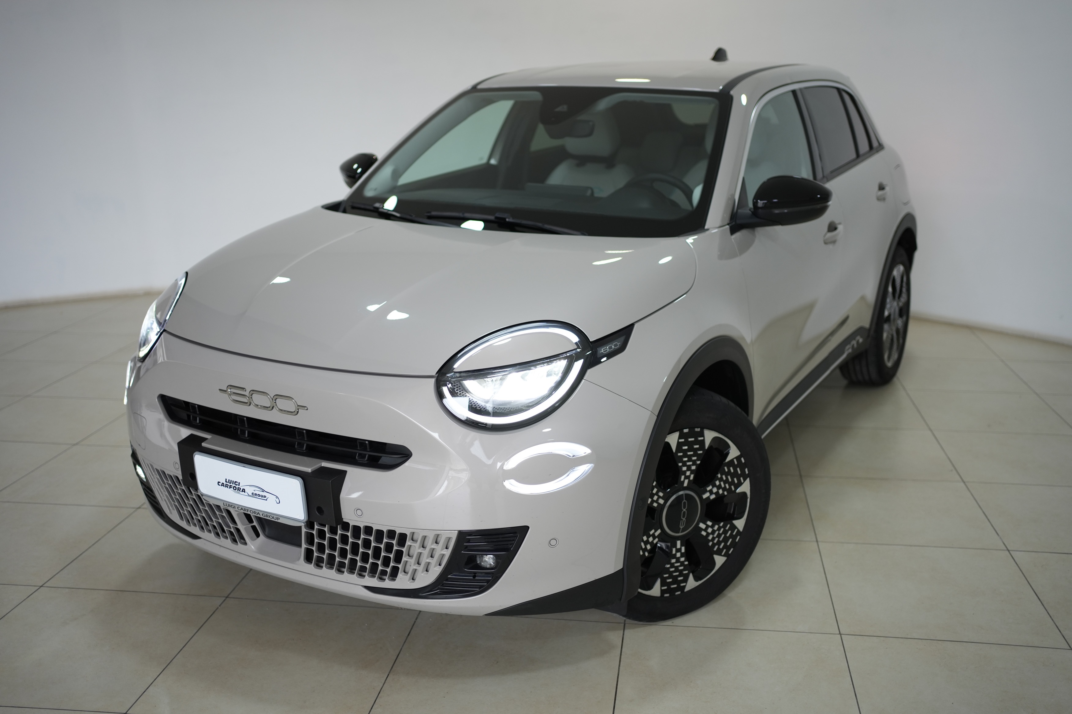 Fiat 600 Hybrid DCT MHEV La Prima - foto 1