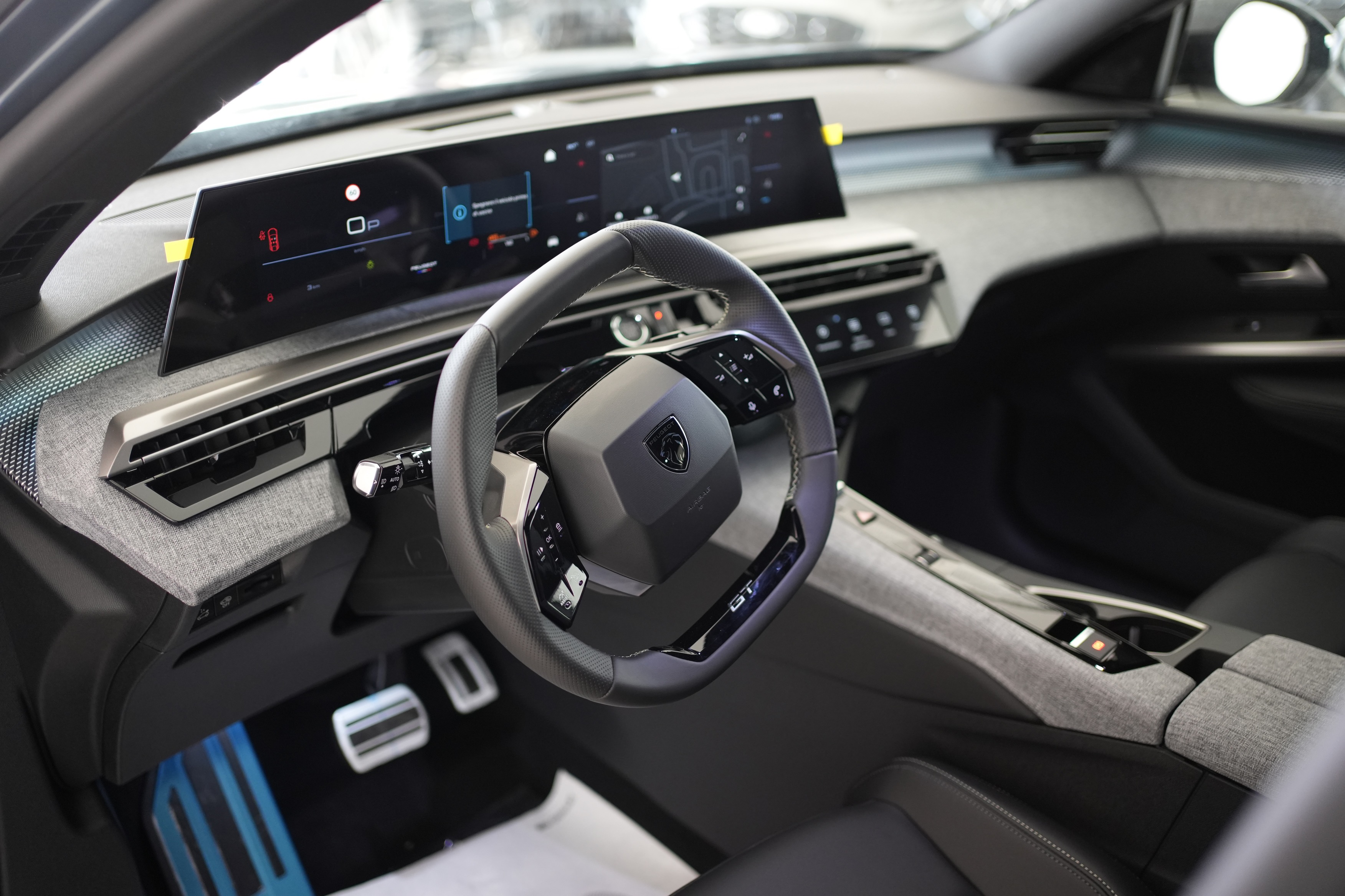 Peugeot 3008 Hybrid 145 e-DCS6 GT - foto 4