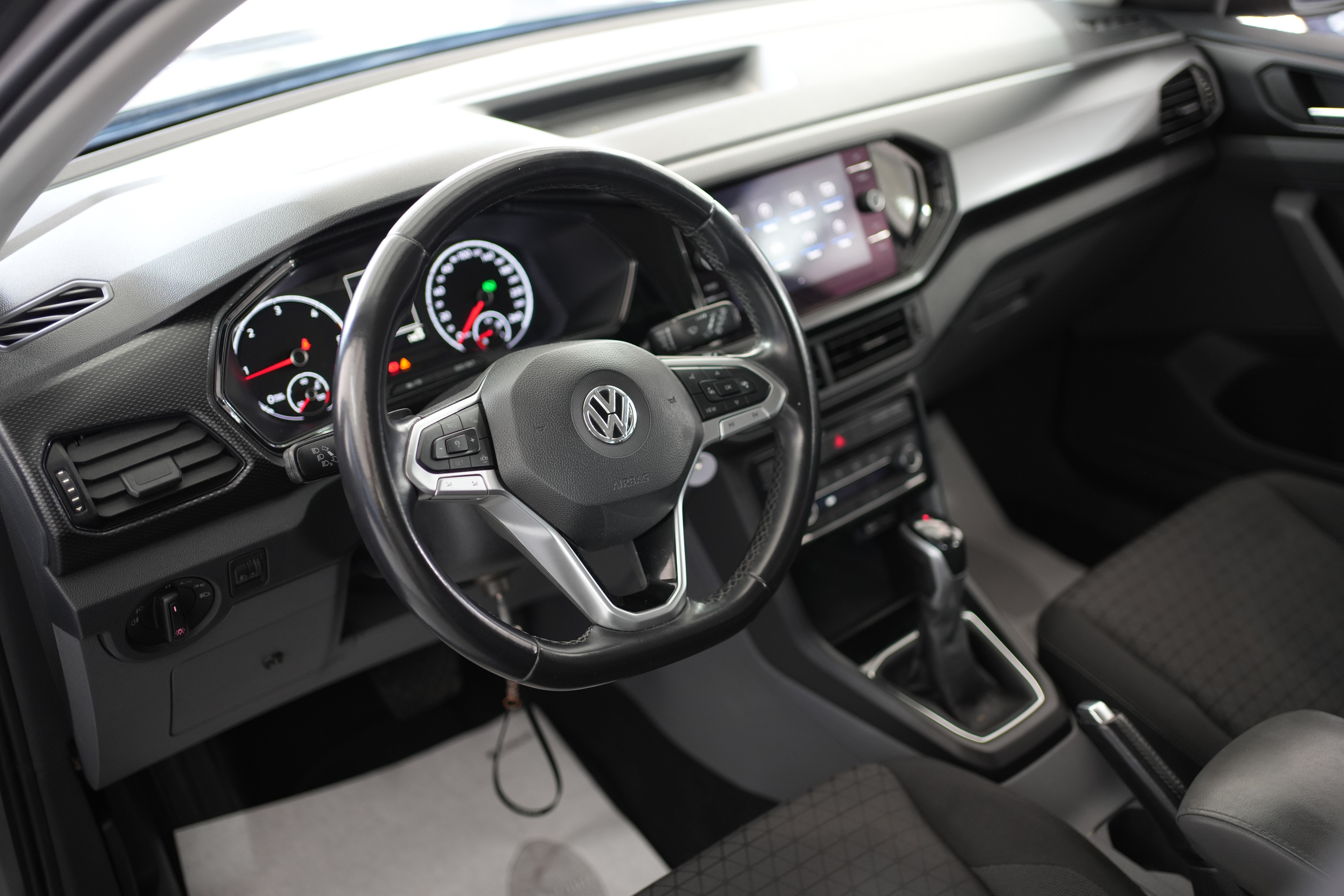 Volkswagen T-Cross 1.6 TDI DSG SCR Style BMT - foto 4