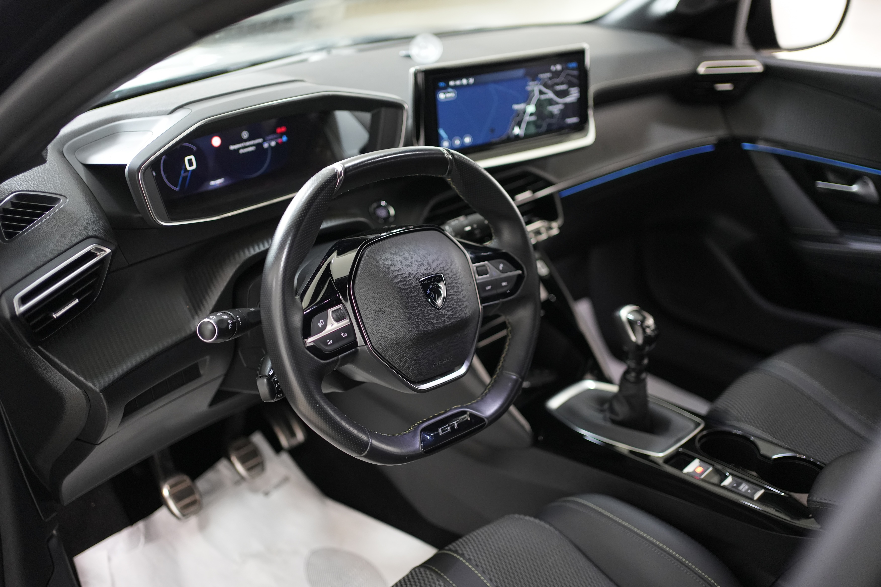 Peugeot 208 PureTech 100 Stop&Start 5 porte GT - foto 4