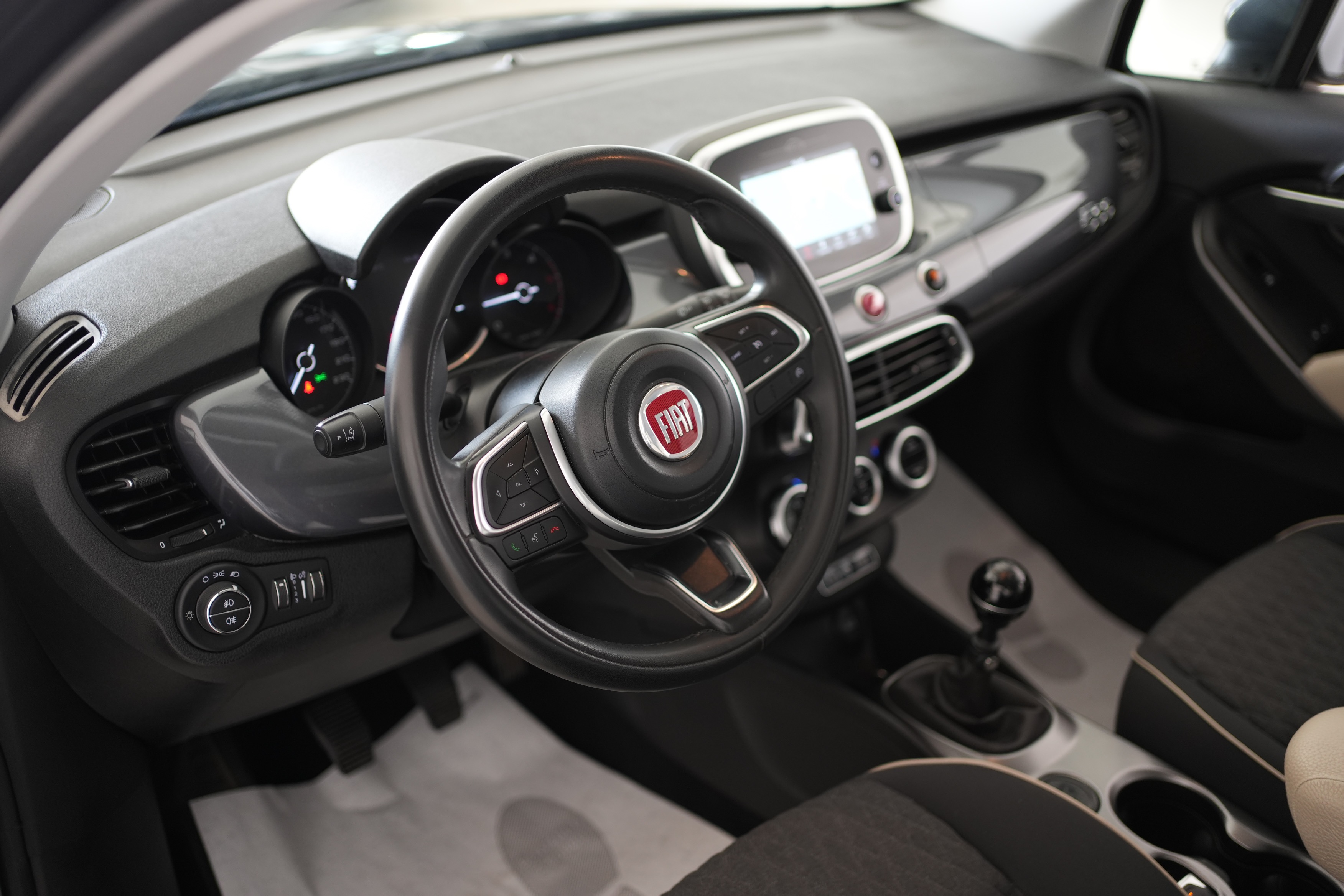 Fiat 500X 1.6 MultiJet 120 CV City Cross - foto 4