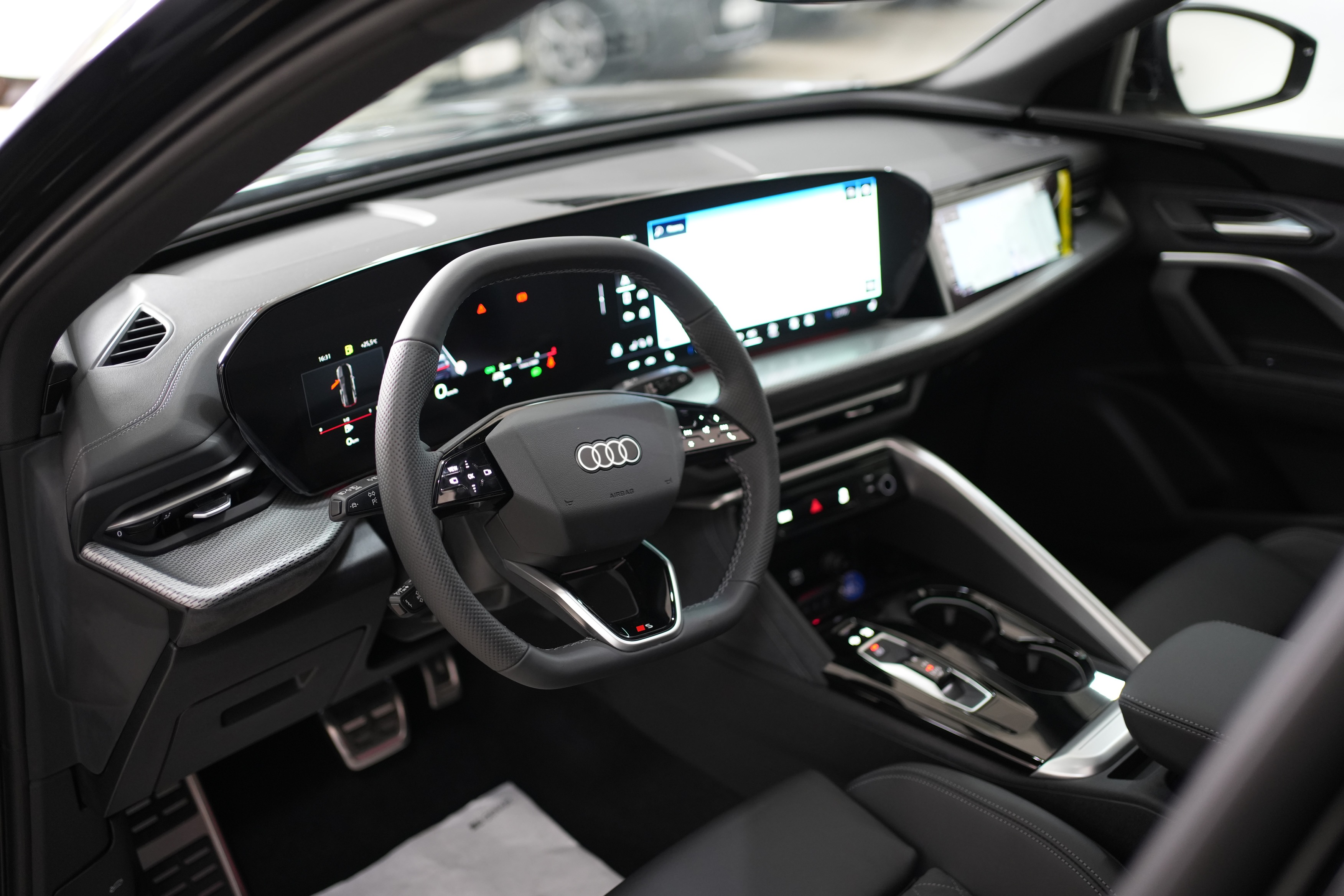 Audi Q5 TDi 150 kW mHEV+ S tronic quattro S line edition - foto 4