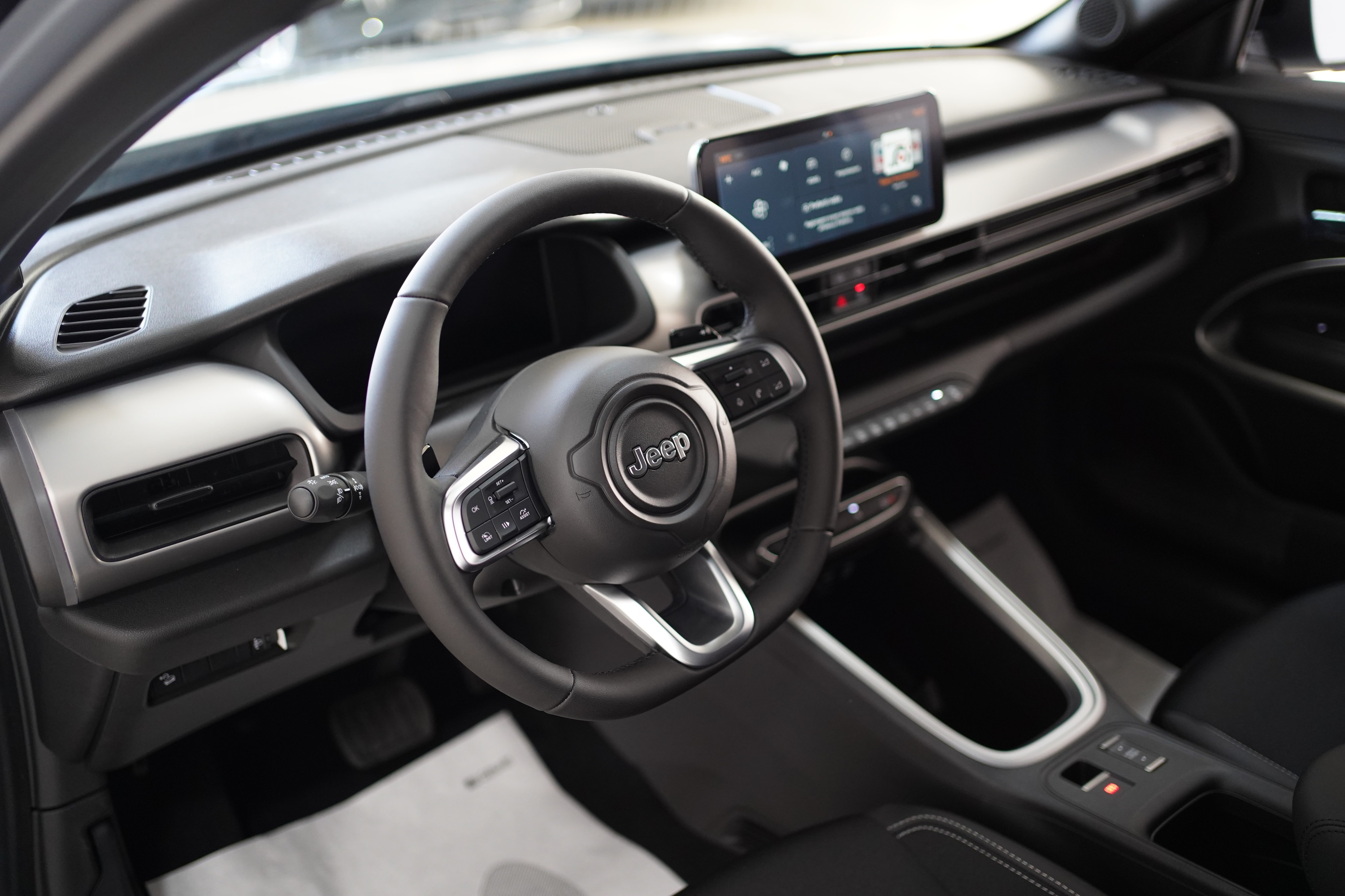 Jeep Avenger 1.2 Turbo MHEV Summit - foto 4