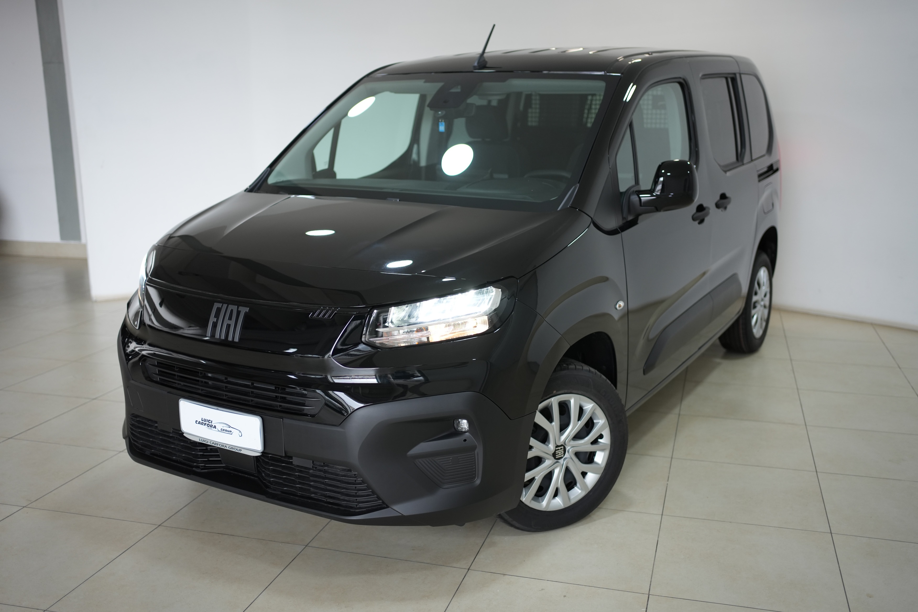 Fiat Doblo 1.5 BlueHdi 130CV Combi N1 - foto 1