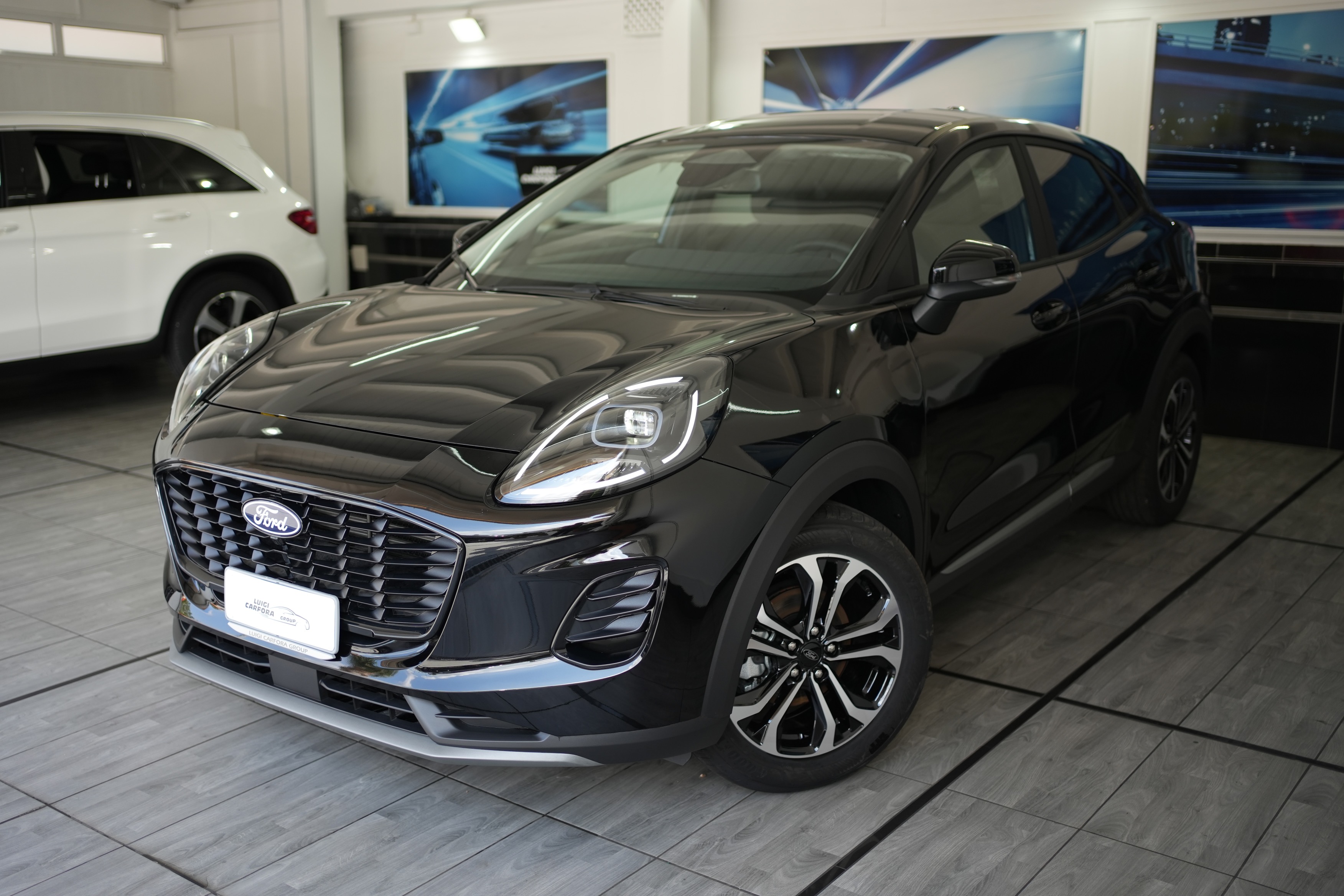 Ford Puma 1.0 EcoBoost Hybrid 125 CV S&S Titanium