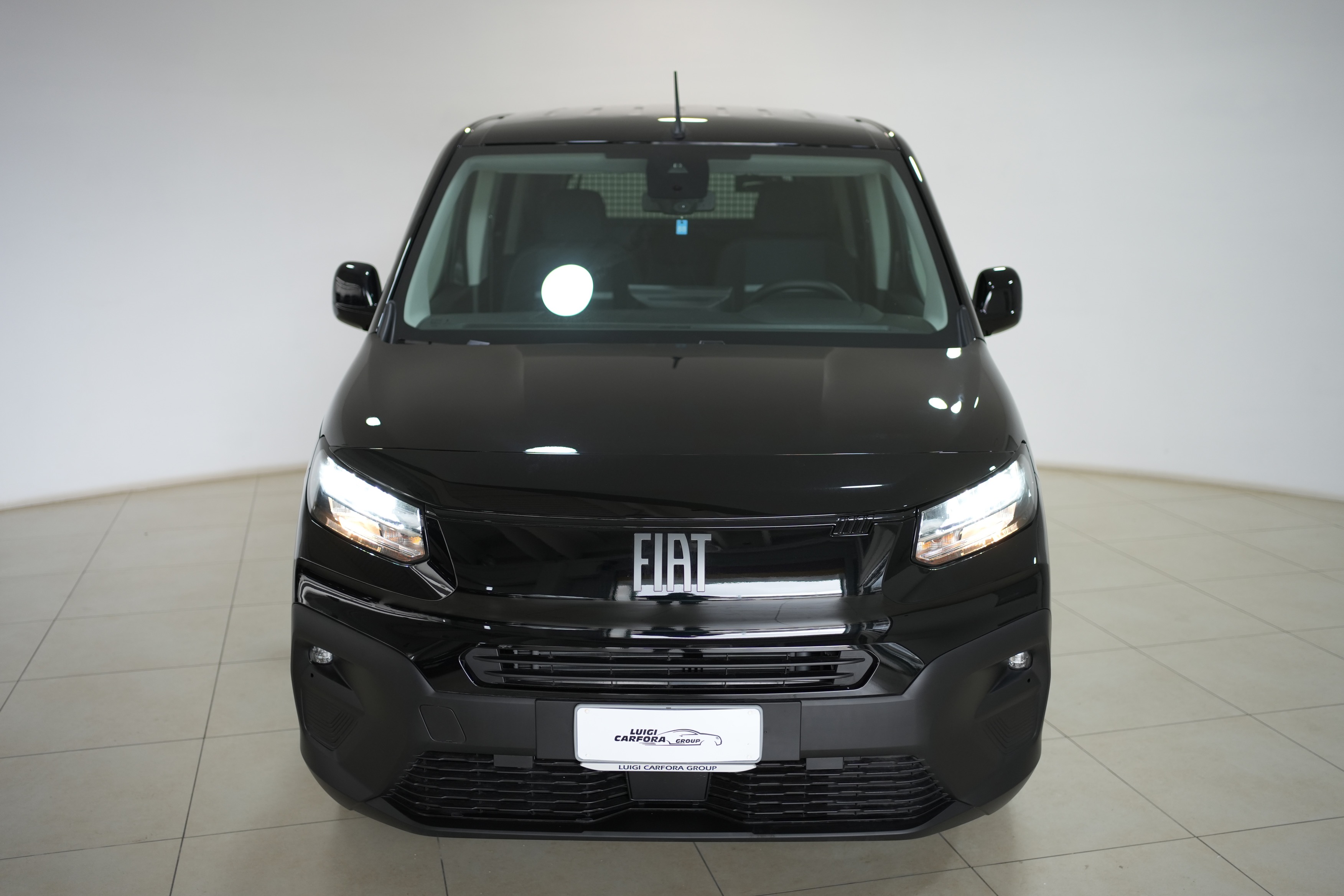 Fiat Doblo 1.5 BlueHdi 130CV Combi N1 - foto 2