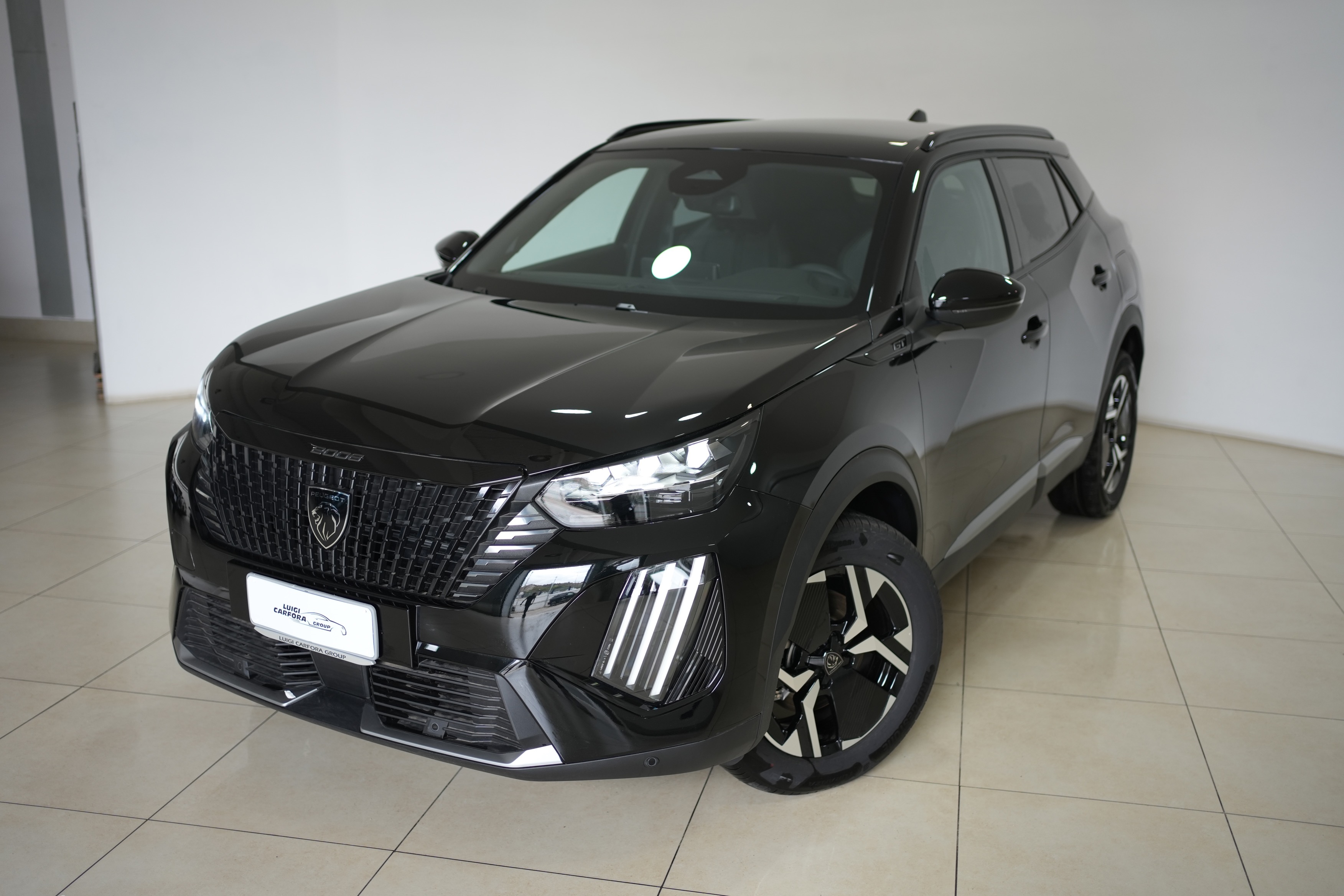 Peugeot 2008 Hybrid 145 e-DCS6 GT