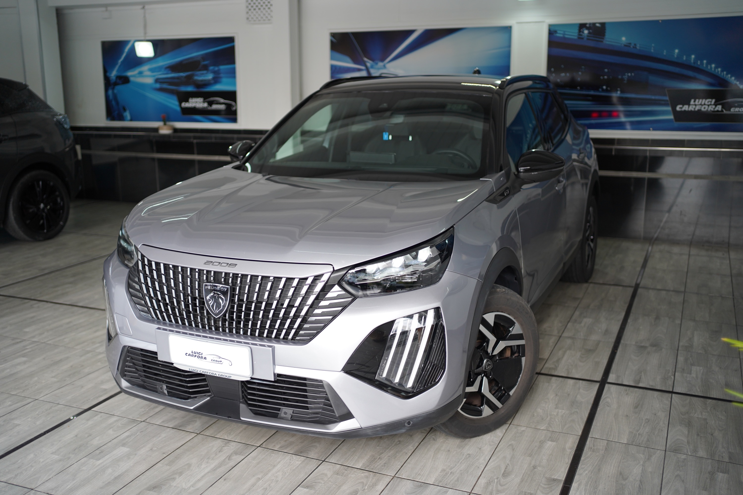 Peugeot 2008 PureTech 130 S&S EAT8 GT
