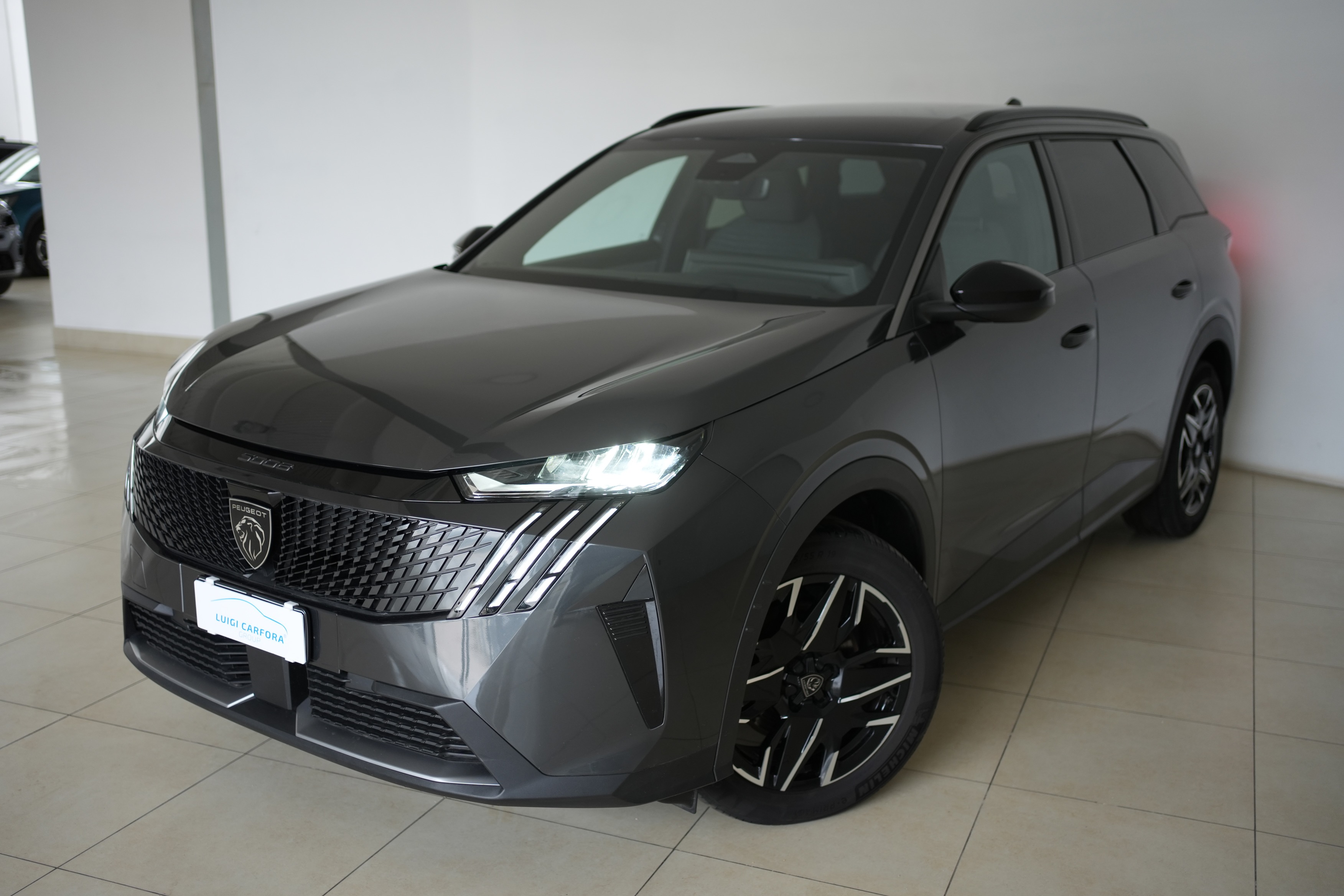 Peugeot 5008 Hybrid 145 e-DCS6 Allure 7Posti - foto 1