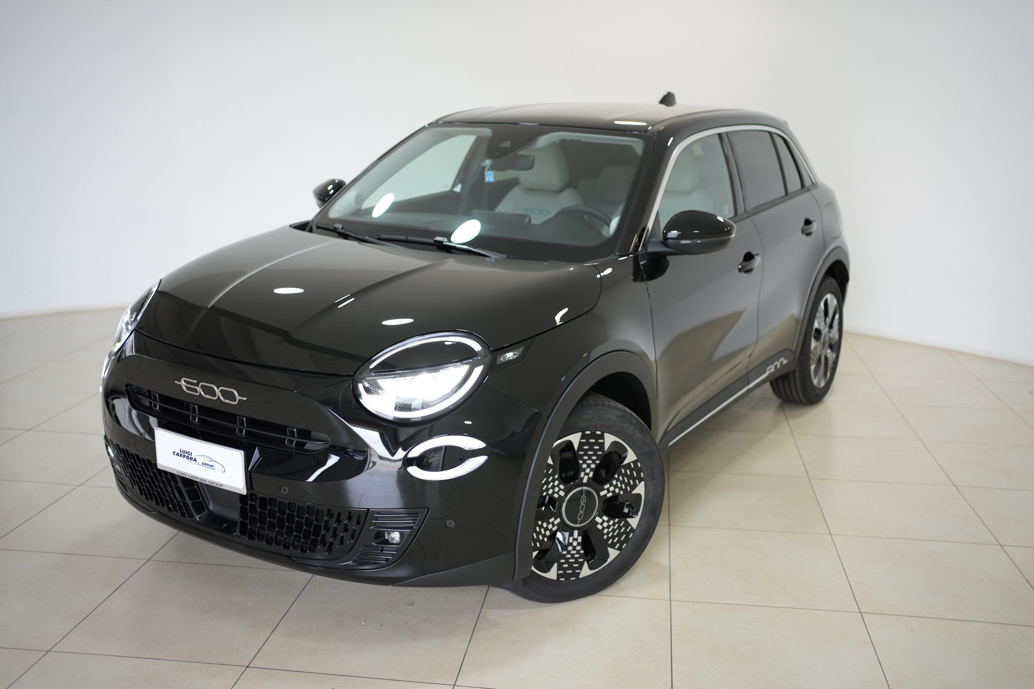 Fiat 600 Hybrid DCT MHEV La Prima