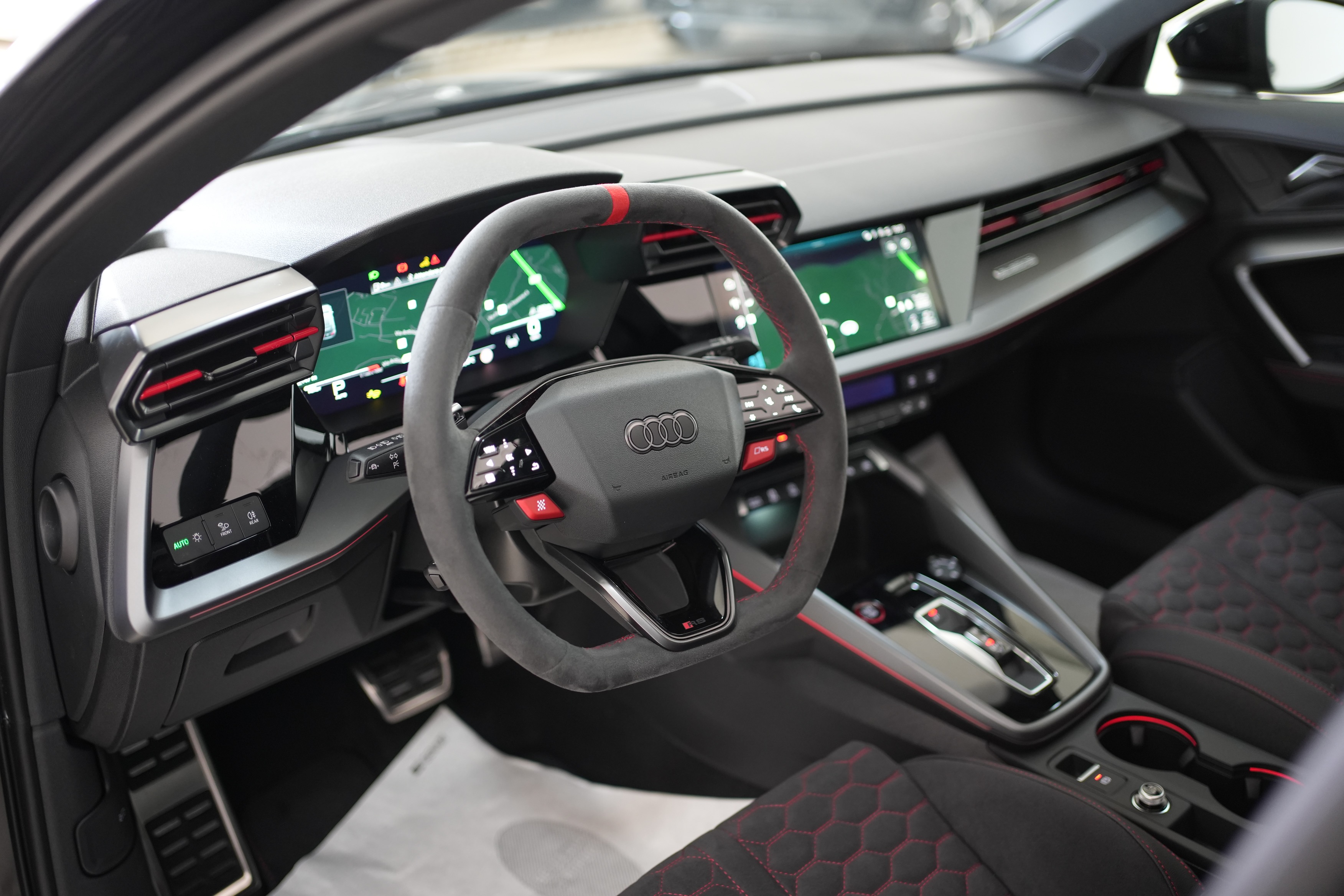 Audi RS3 SPB TFSI quattro S tronic + Tetto apribile - foto 4