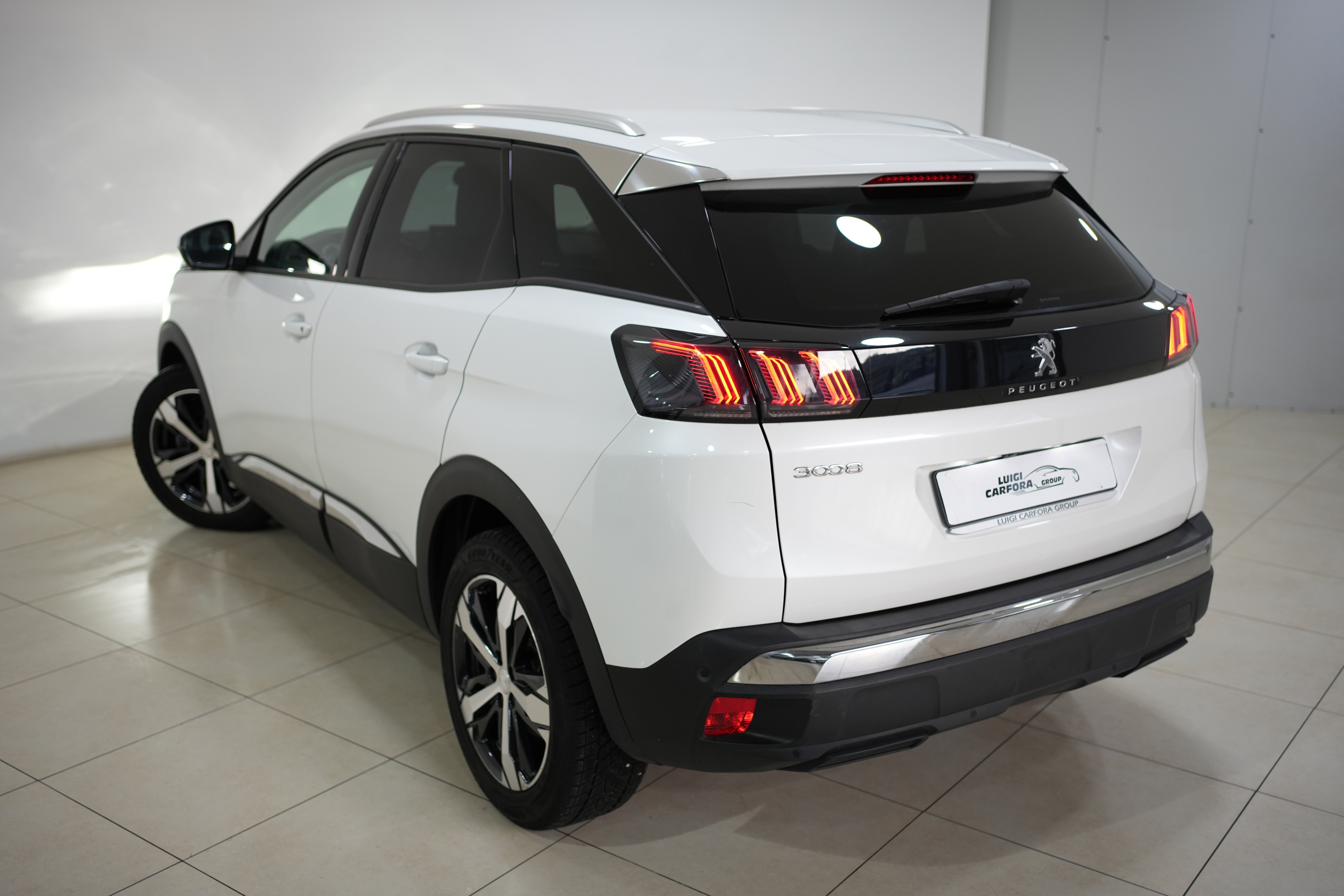 Peugeot 3008 BlueHDi 130 S&S EAT8 Allure Pack - foto 4