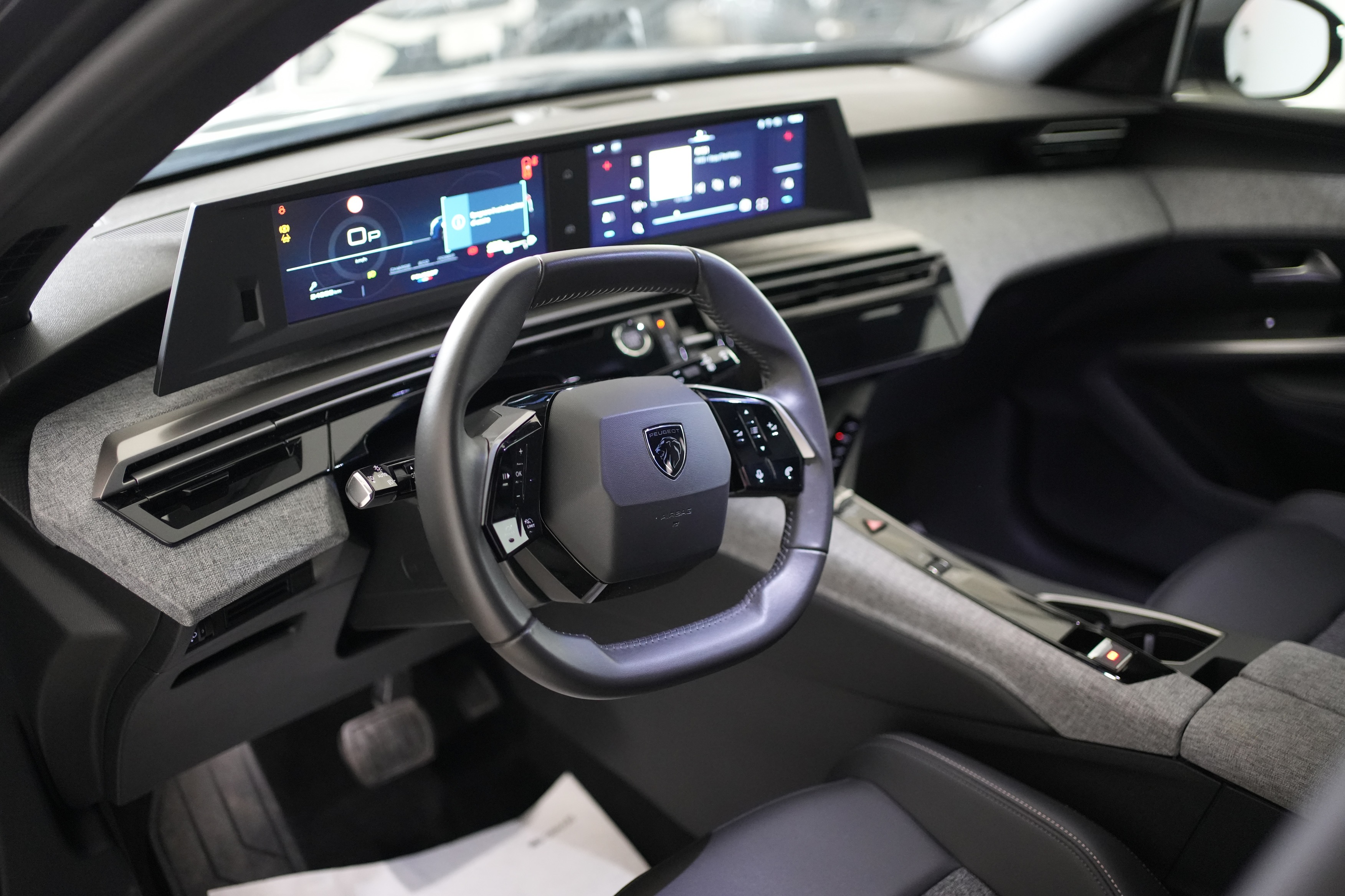 Peugeot 5008 Hybrid 145 e-DCS6 Allure 7Posti - foto 4